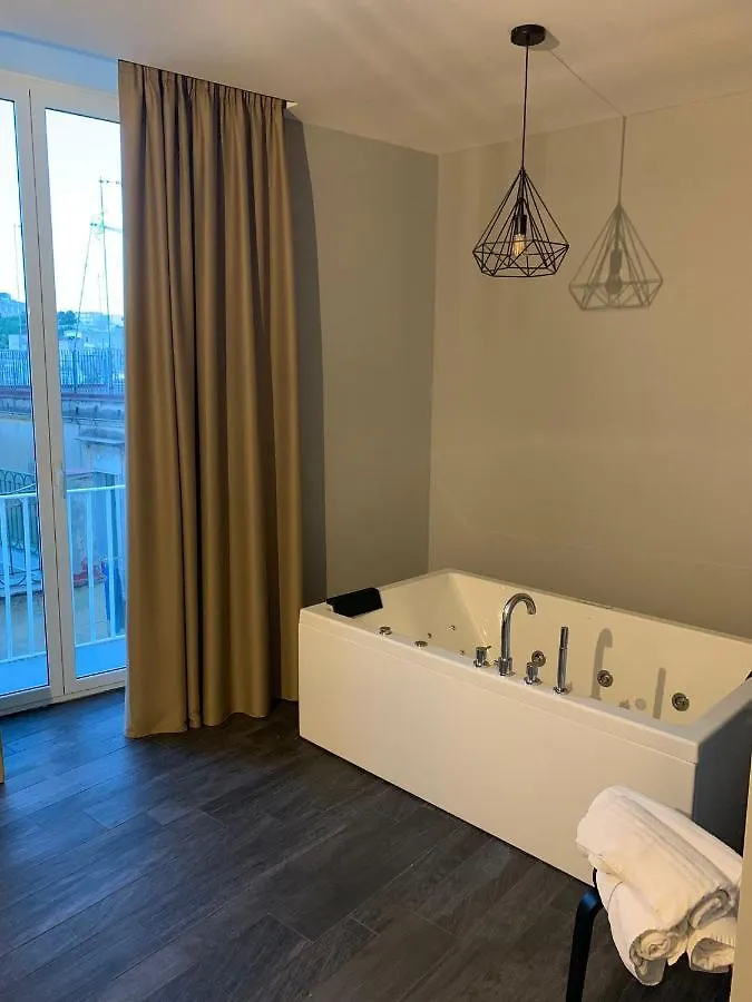La Terrazza Di Parthenope Bed & Breakfast Naples