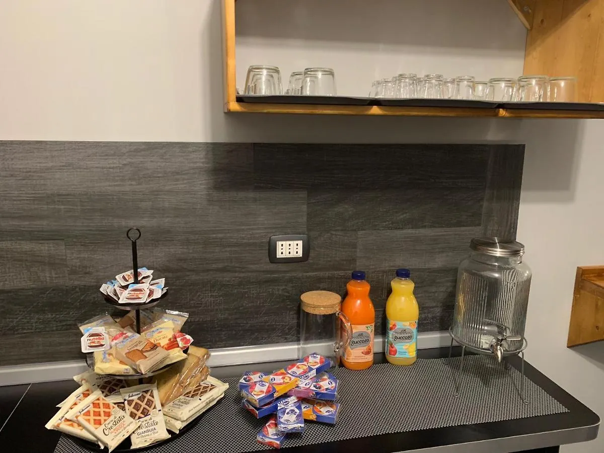 La Terrazza Di Parthenope Bed & Breakfast Naples